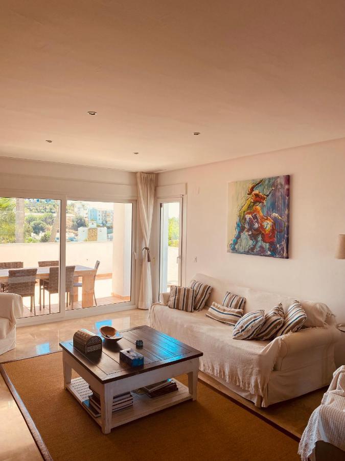 Miraflores Golf Gardens II Luxe Appartement At Riviera Del Sol Sitio de Calahonda Eksteriør bilde