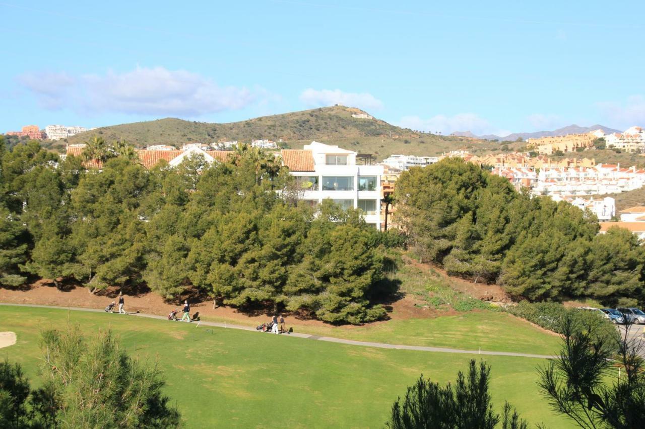 Miraflores Golf Gardens II Luxe Appartement At Riviera Del Sol Sitio de Calahonda Eksteriør bilde